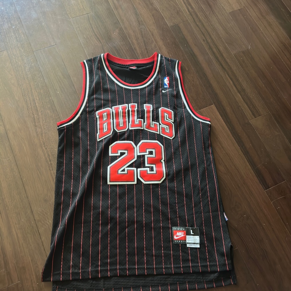 Jordan Bulls Jersey